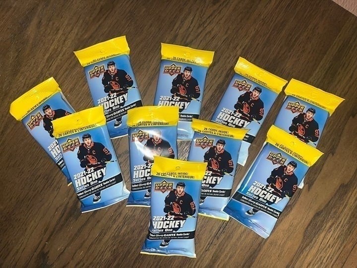 Lot of 10 2021-22 Series 1 Hockey Fat Packs - Young Guns - Factory Sealed