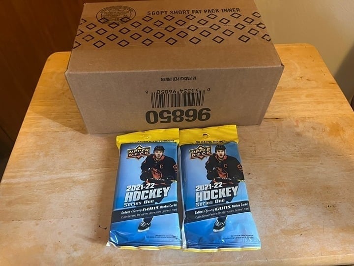 2021-22 Series 1 Upper Deck Hockey 18 pack Case - Young Guns!