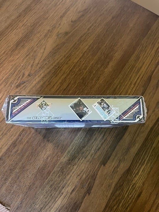 Upper Deck Factory Sealed 1990-91 Hobby Box
