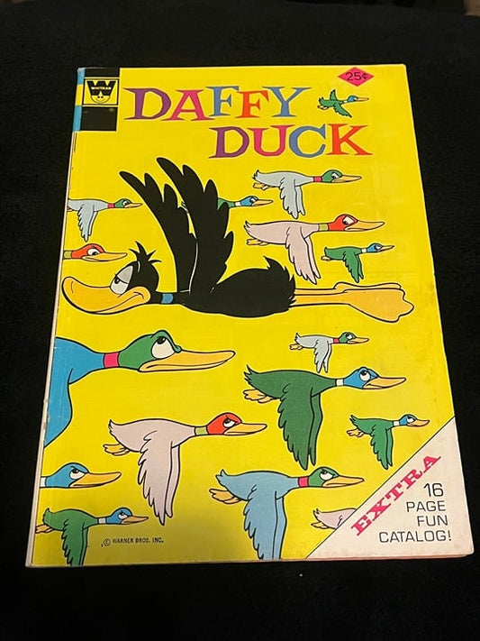 Daffy Duck Comic with Extra 16 Page Fun Catalog - 1971 Whitman