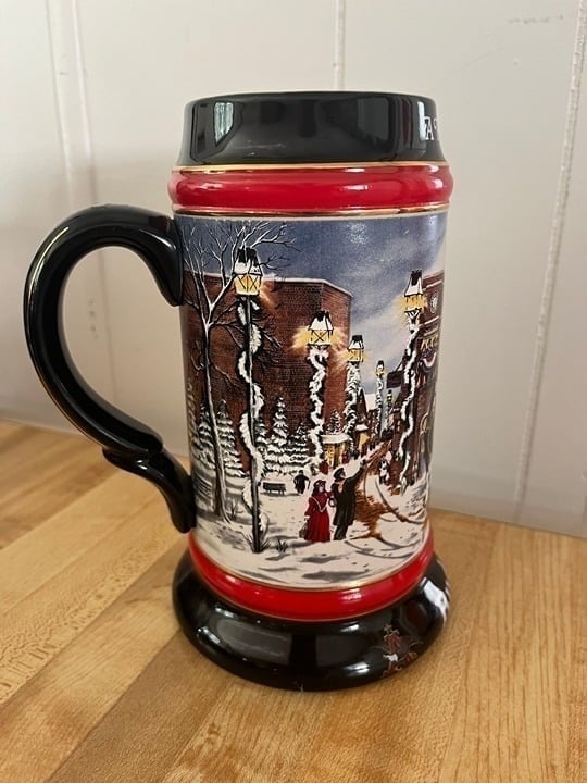 Anheuser-Busch BUDWEISER Stein (1992) Holiday Series a Perfect Christmas